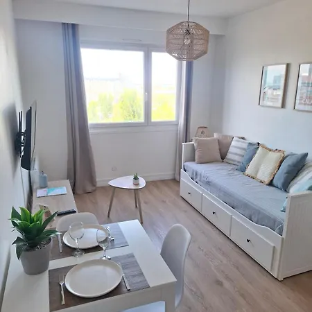 L'escapade Sweet - Vue Sur Et Dragon De * Calais